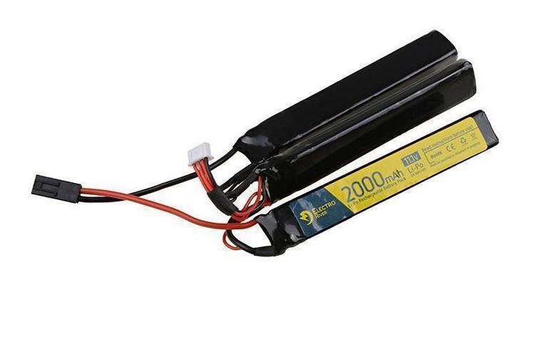 LiPo 11,1V 2000mAh 25/50C Small Tamiya - 3 osainen