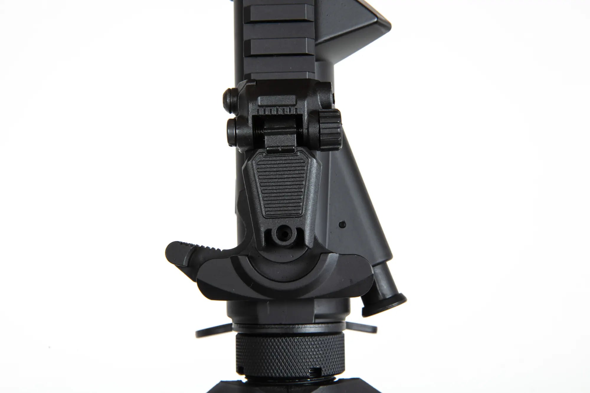 Daniel Defense® RIS III 10.5'' SA-P27 Prime™ HAL™ ETU harjattomalla moottorilla - Chaos Grey