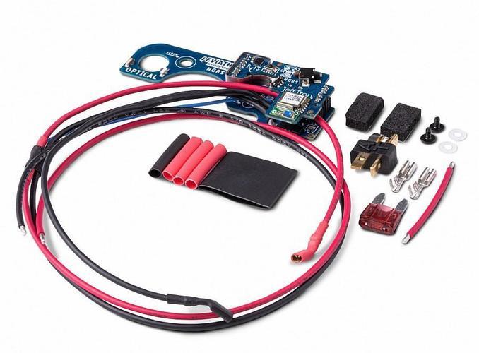 Leviathan NGRS, optinen (johdotus taakse)