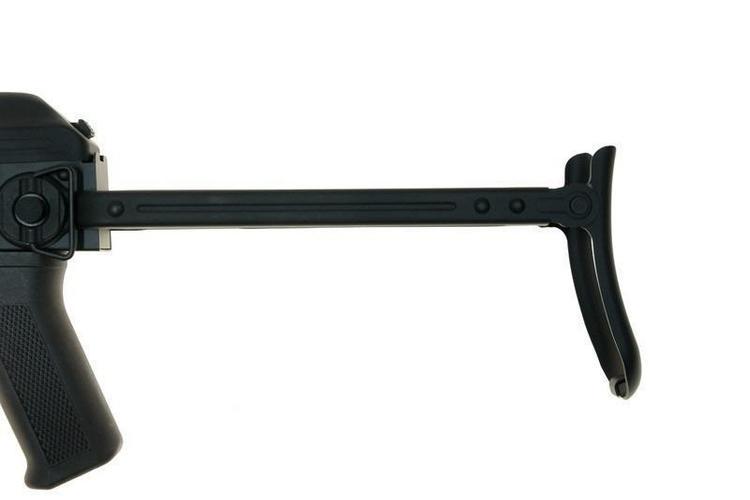 AKMS teräsrungolla ja aidoilla puuosilla, CM048S