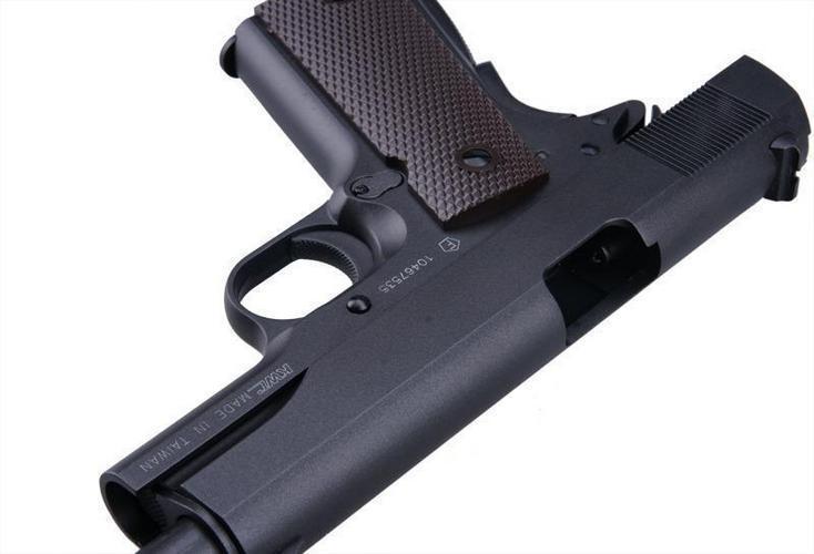 M1911 CO2 GBB-pistooli, täysmetallinen