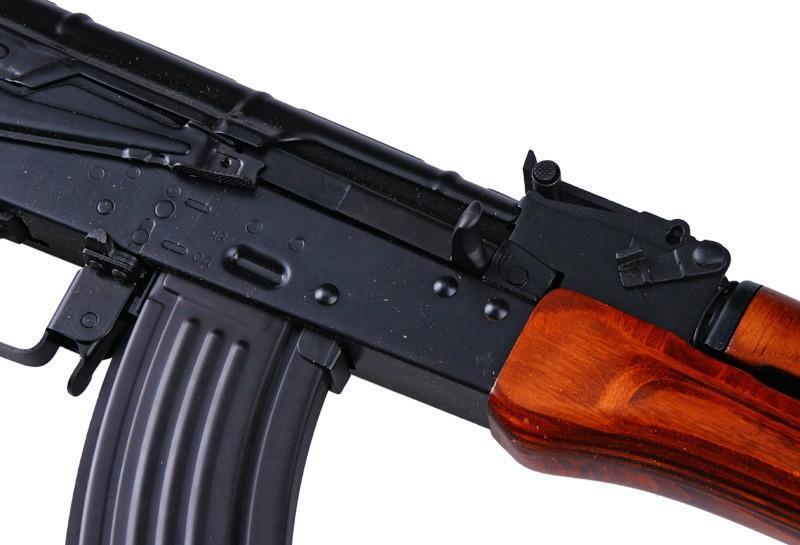 LCKM AEG sähköase, aitoa puuta