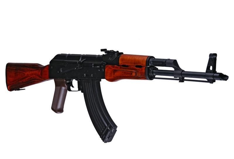 LCKM AEG sähköase, aitoa puuta