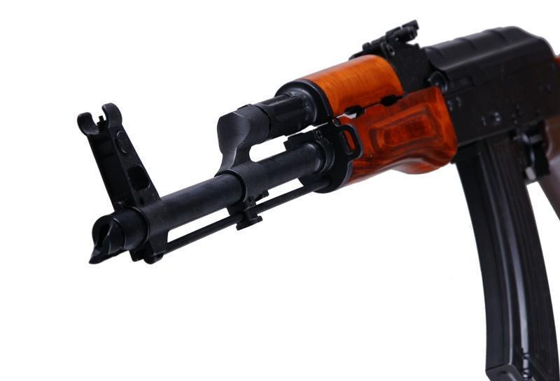 LCKM AEG sähköase, aitoa puuta