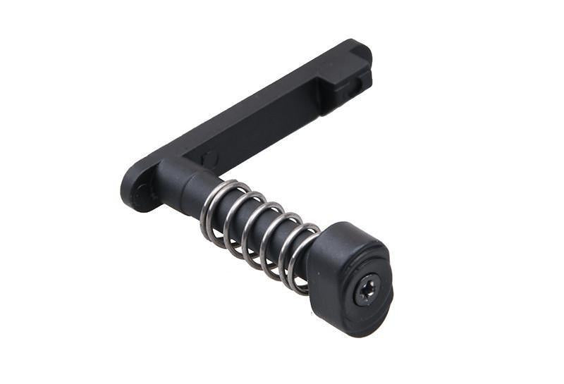 M4/M16 lippaanvapautin