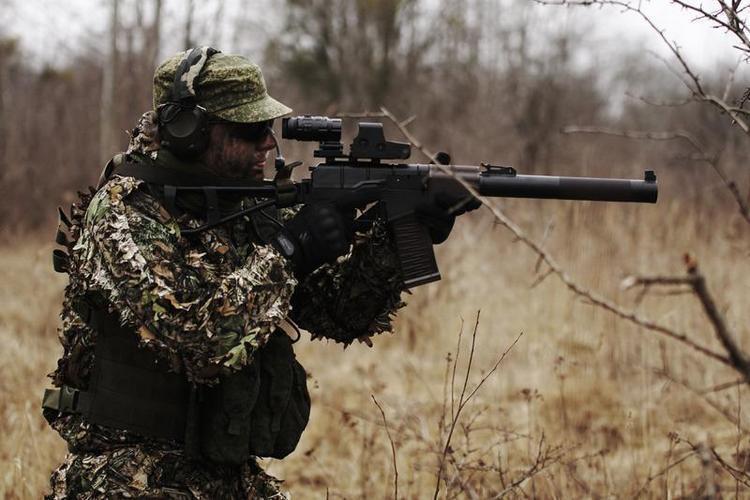 TO551 holo type red dot sight - black