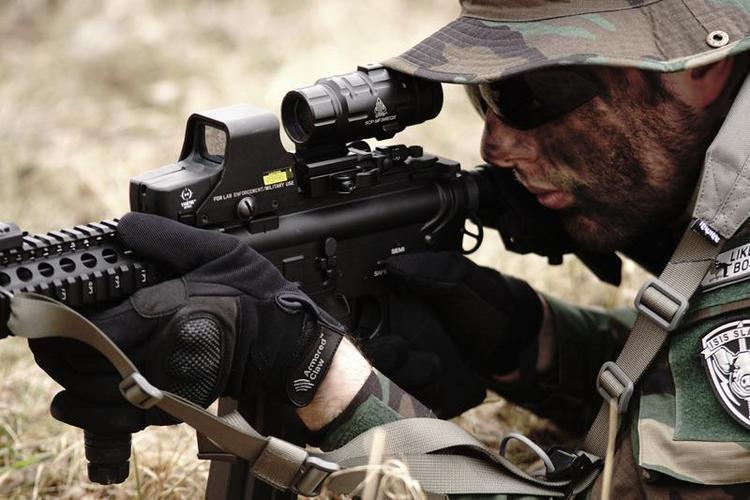 TO551 holo type red dot sight - black