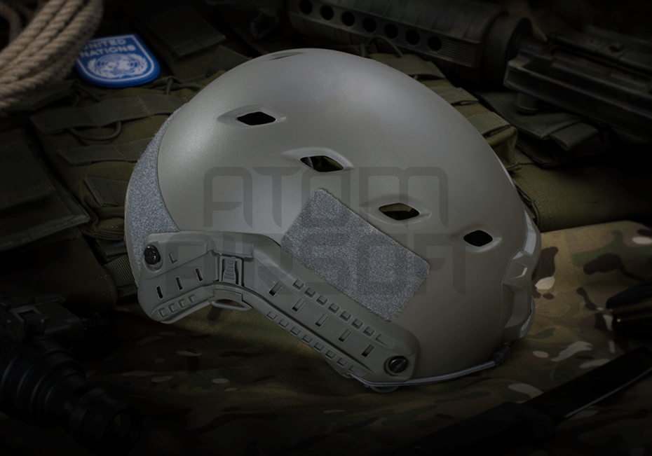 FAST Helmet BJ, with neck adjustment - Foliage Green