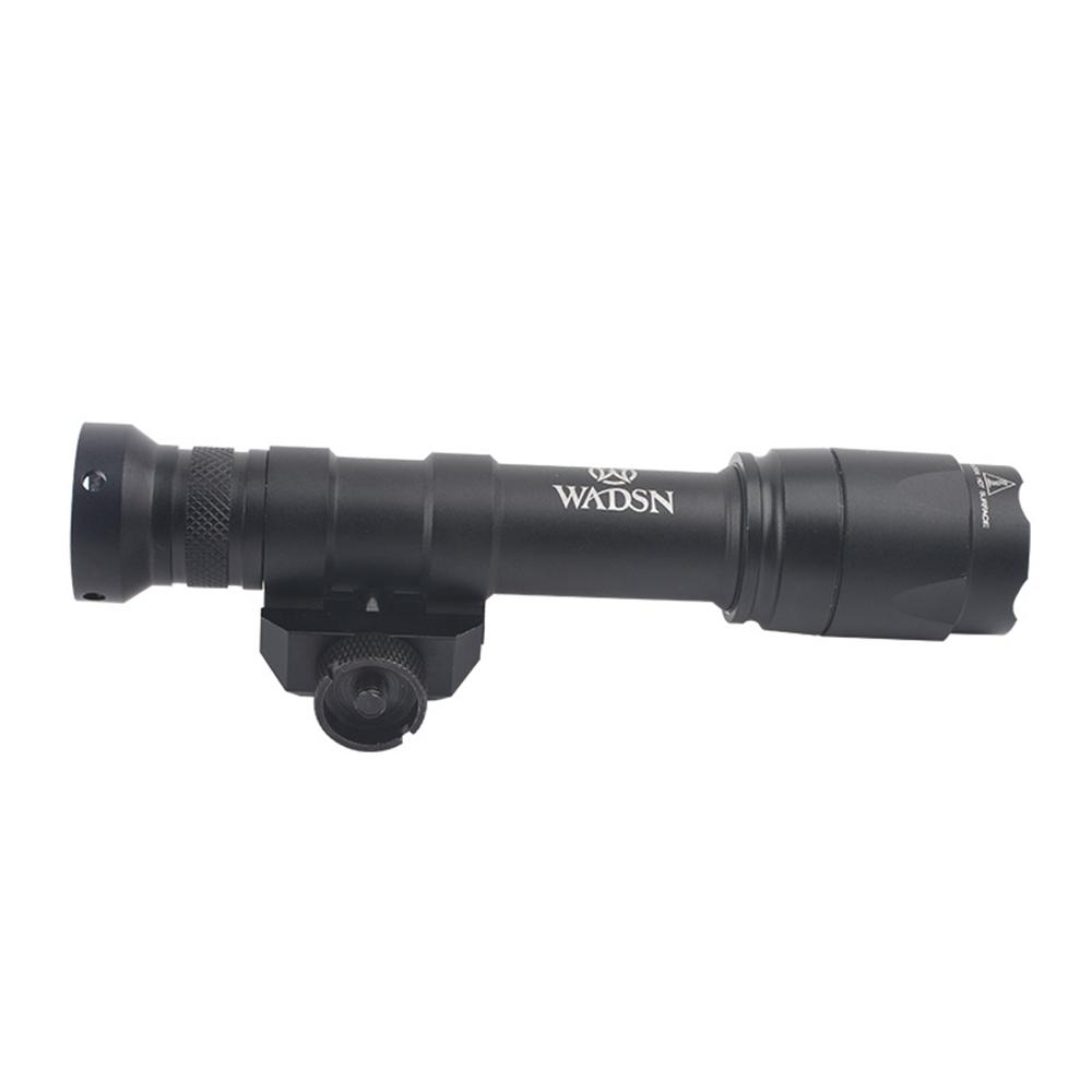 WADSN M600C SCOUT asevalo, 2 kytkintä - musta