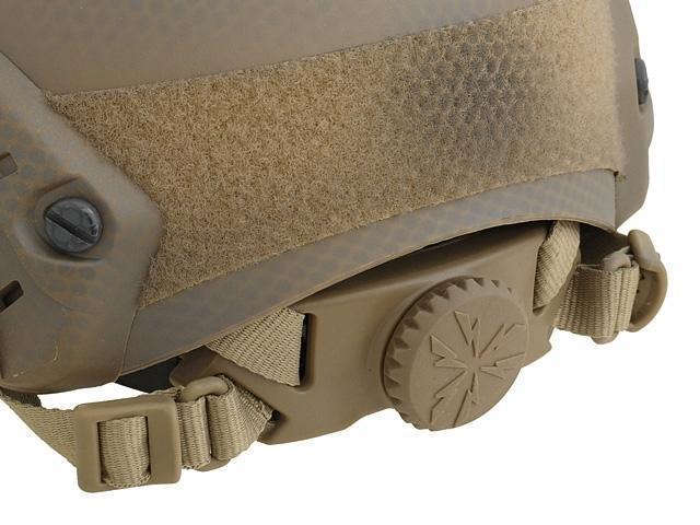 Emerson FAST Helmet BJ, niskasäädöllä - maastokuvioitu